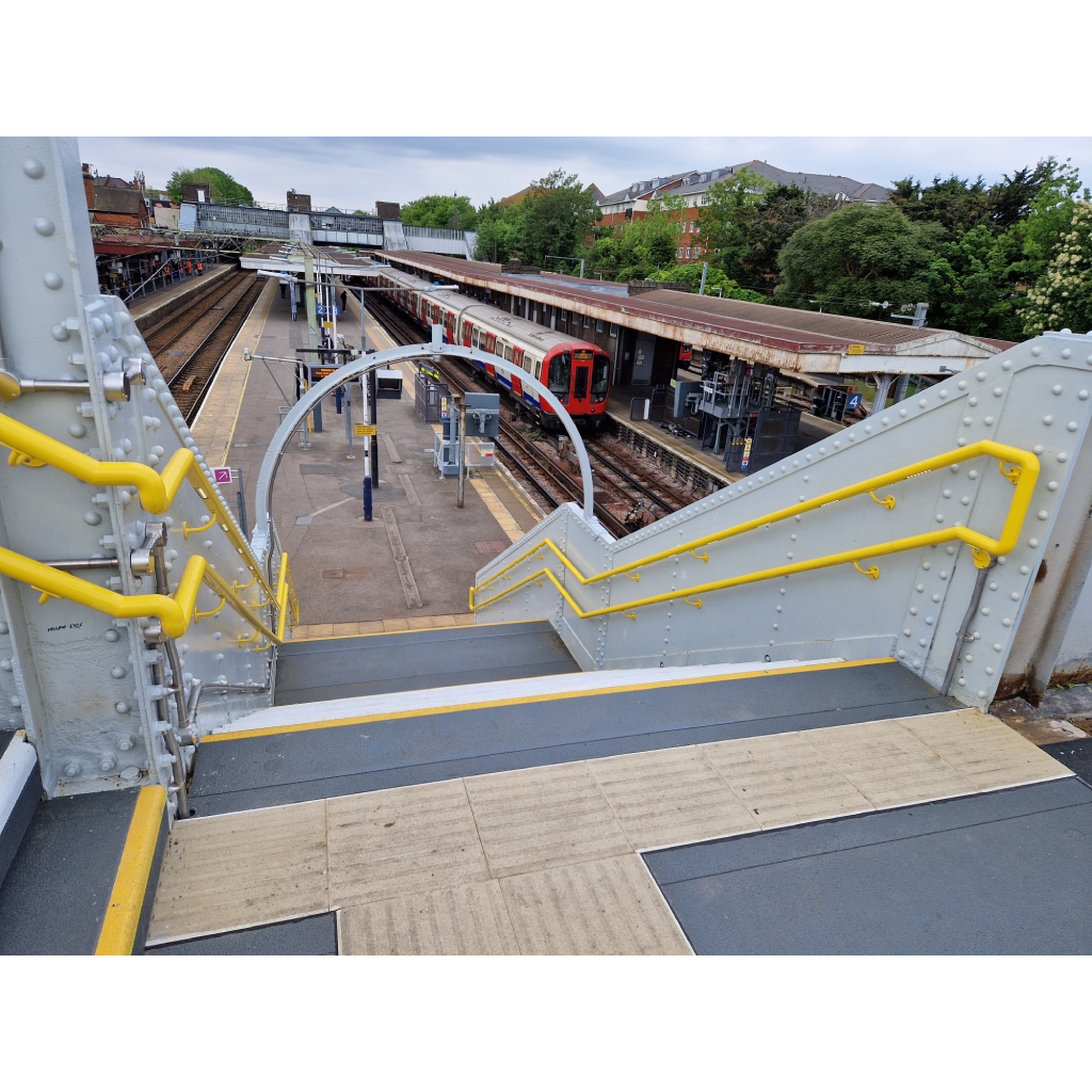 Upminster-Station_F48-Double-LED-Handrails_Footfall-Lighitng-Ltd